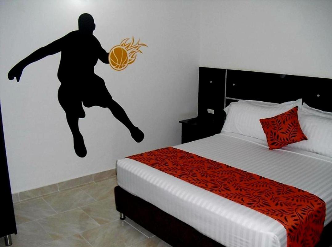 Aw Hotel Sport Калі Екстер'єр фото