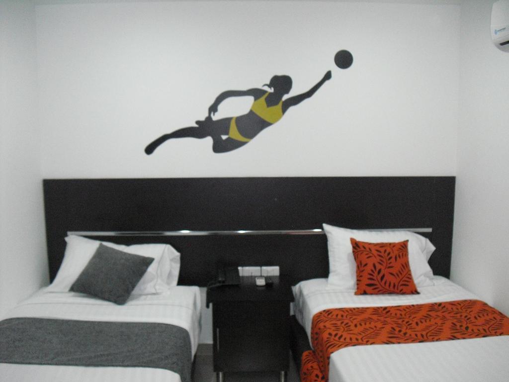 Aw Hotel Sport Калі Екстер'єр фото
