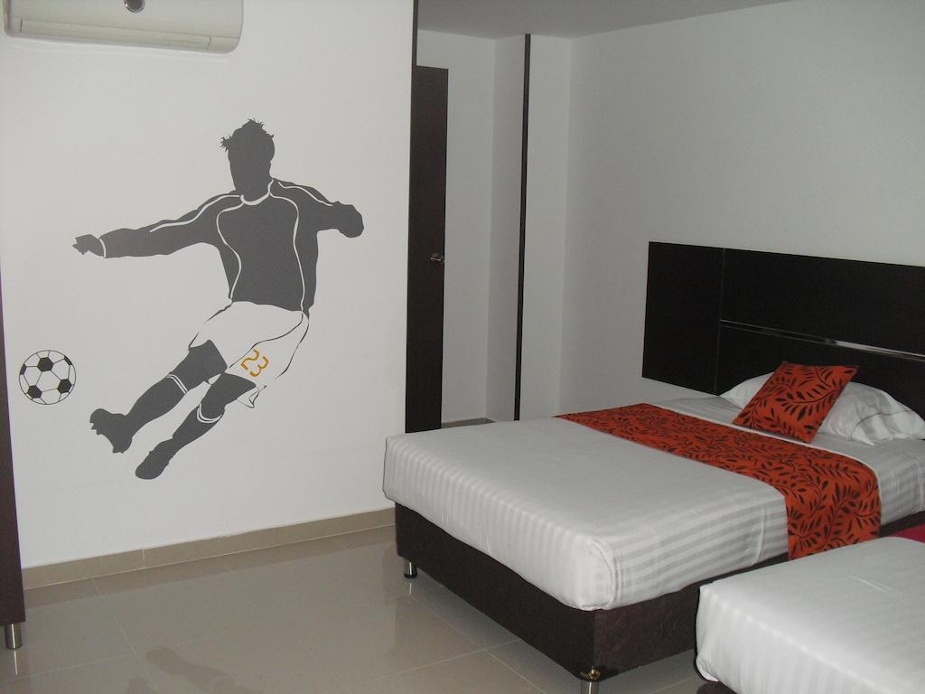 Aw Hotel Sport Калі Екстер'єр фото